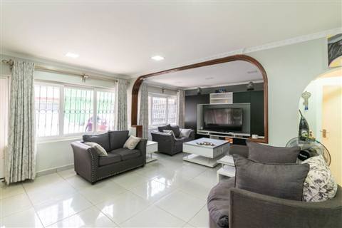 6-bedroom townhouse for sale in Westlands